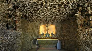Capela de Kaplica Czazek - Wikimedia Commons