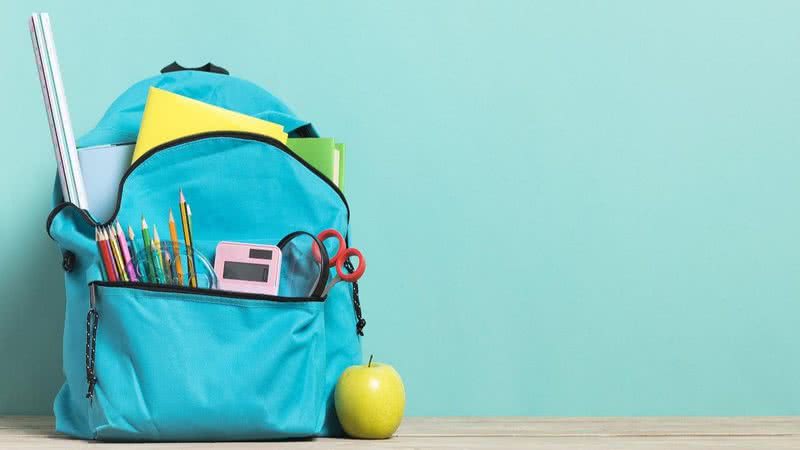 Imagem ilustrativa de uma mochila - Pixabay
