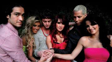 Capa do álbum "Para olvidarte de mí" do RBD - Reprodução/ EMI/Universal/Capitol